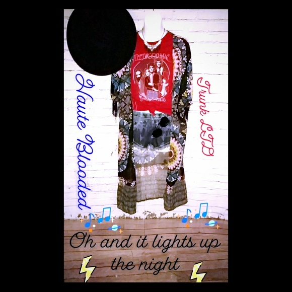 Trunk LTD Fleetwood Mac Mirage Tour Tee Shirt M - Picture 2 of 8